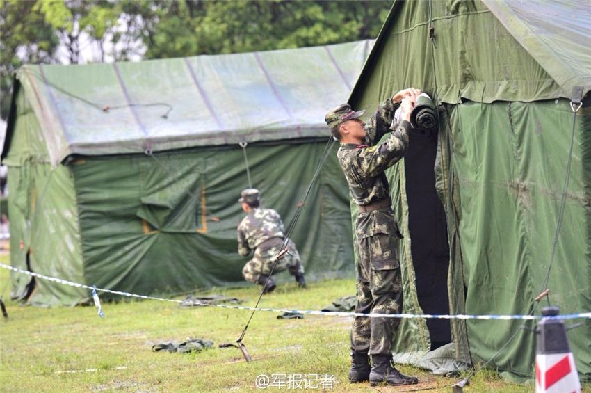 青海军用充气大型帐篷